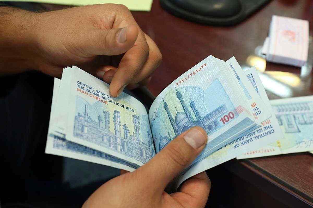 حقوق کارمندان در سال 1404؛ فرزند بیشتر، پول بیشتر